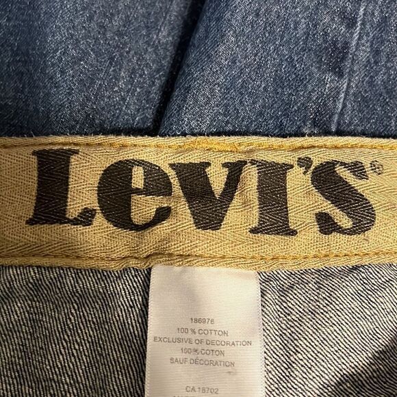 Levi’s Straight Leg Jeans Size 14 (juniors) See measurements‎ - Picture 11 of 12
